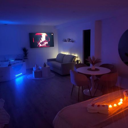 Love Room - Cocon Room - Toulon - Ollioules Exterior photo